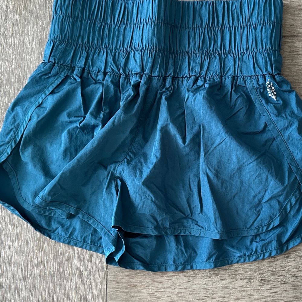 Free People Movement- High Waisted Teal shorts